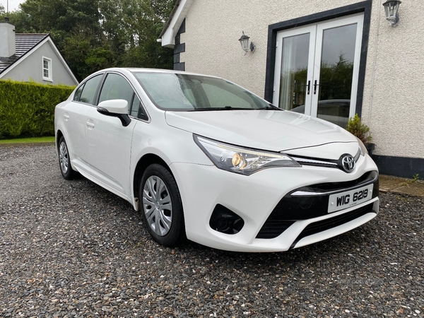 Toyota Avensis D4D in Tyrone