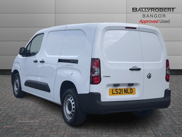 Vauxhall Combo L2H1 2300 DYNAMIC in Down