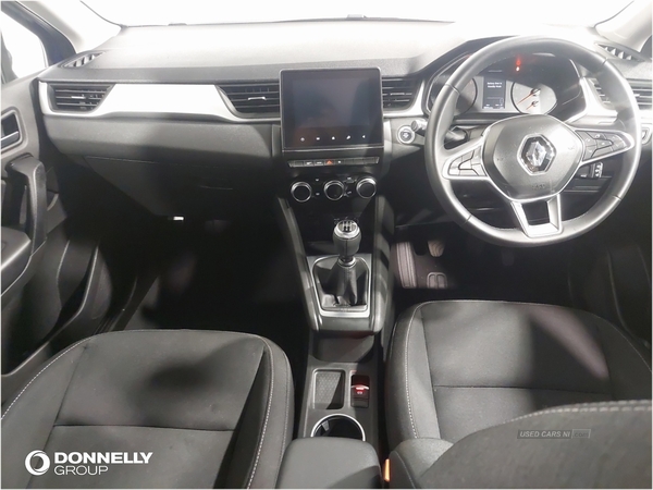 Renault Captur 1.0 TCE 100 Iconic 5dr in Derry / Londonderry