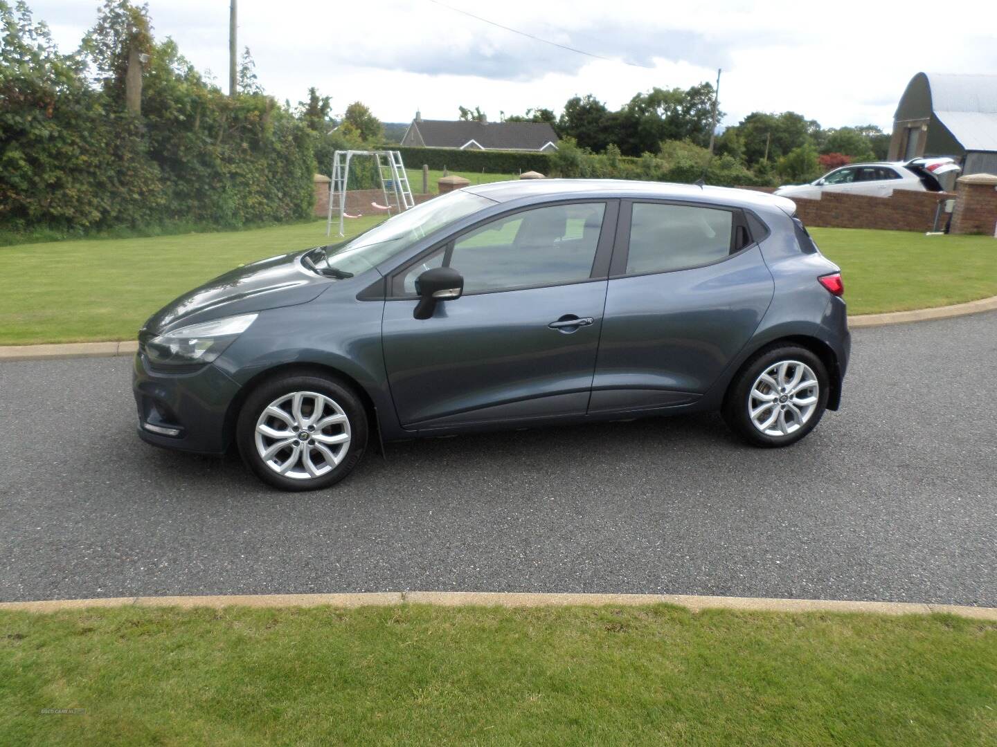 Renault Clio DIESEL HATCHBACK in Antrim