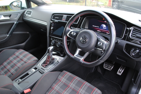 Volkswagen Golf Gti Performance Tsi Dsg GTi Performance 2.0 TSi (245ps) DSG 5dr in Derry / Londonderry