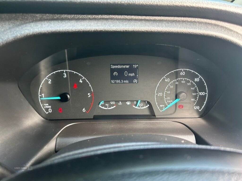May 2020 Ford Transit Custom 2.0 EcoBlue 130ps Low Roof D/Cab Limited Van