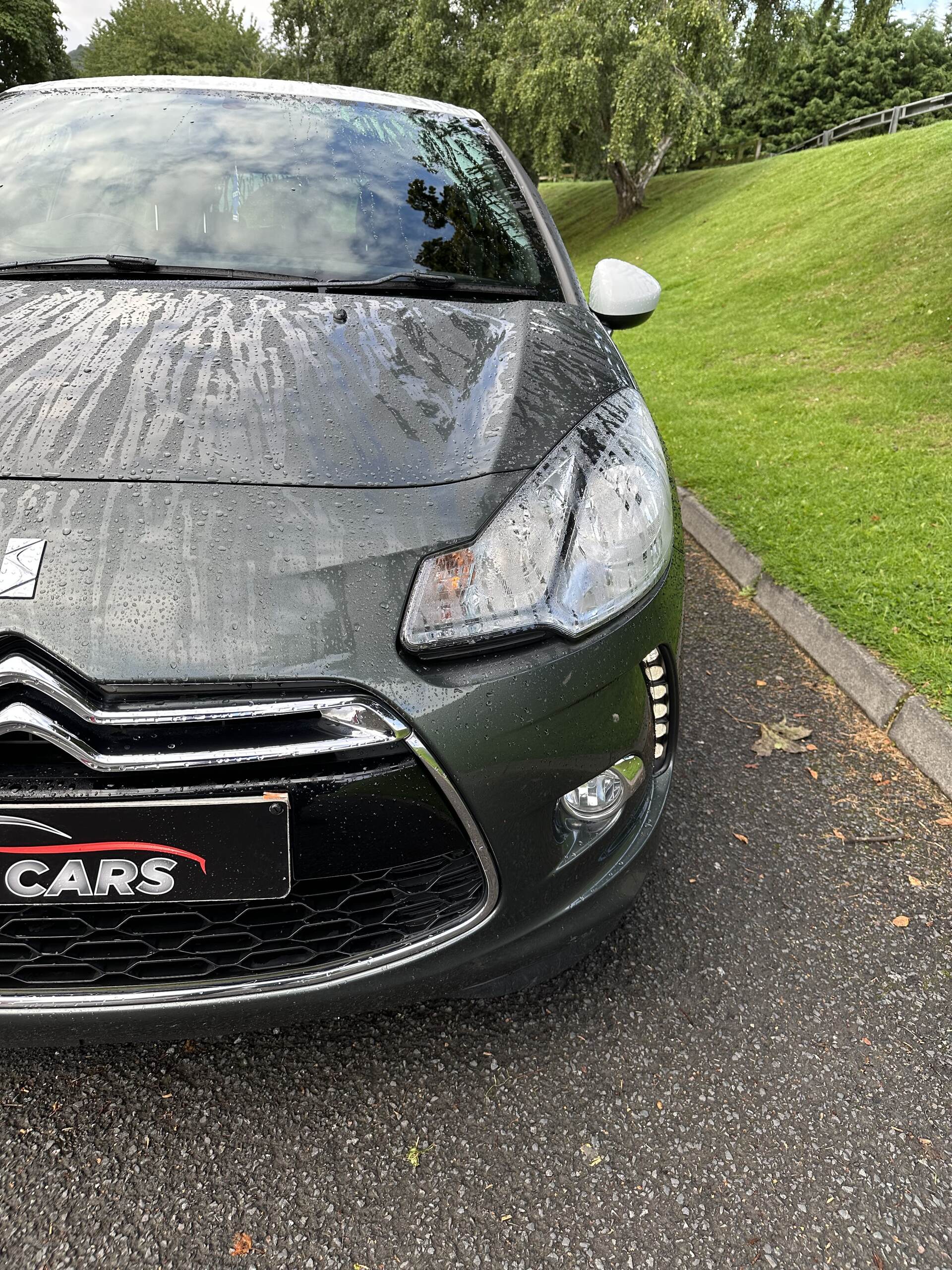 Citroen DS3 HATCHBACK in Down