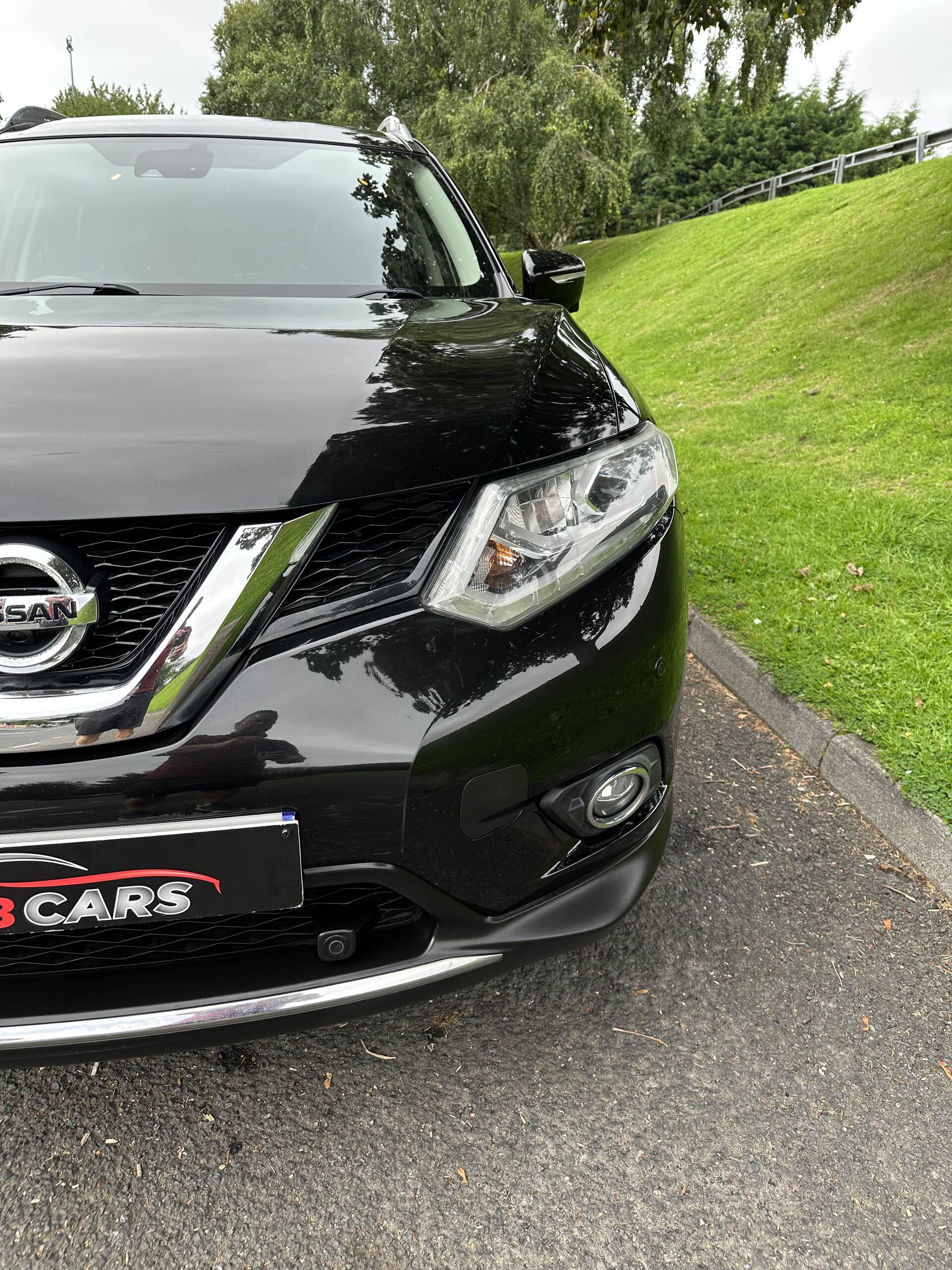 Nissan X-Trail DIESEL STATION WAGON in Down