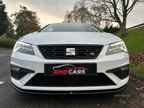 Seat Leon SPORT COUPE in Down