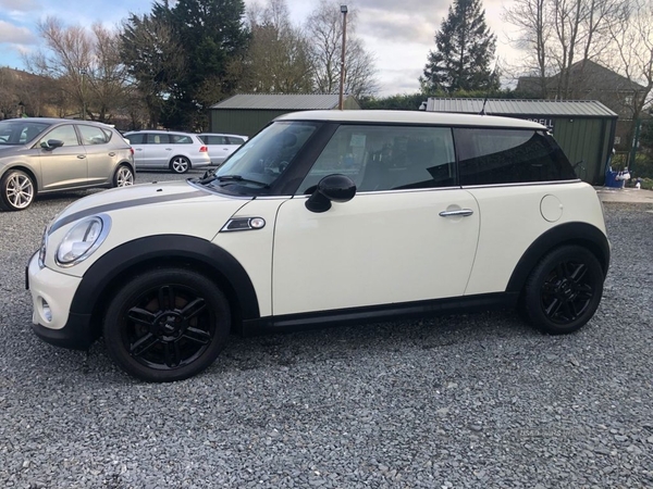 MINI Hatch One 1.6 ONE BAKER STREET 3d 96 BHP in Armagh