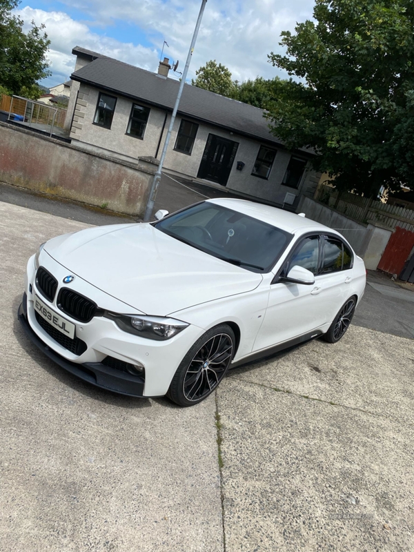 BMW 3 Series 325d M Sport 4dr in Down