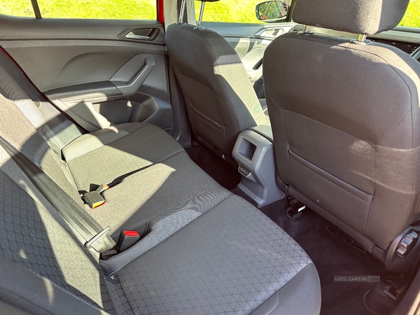 Volkswagen T-Cross ESTATE in Down