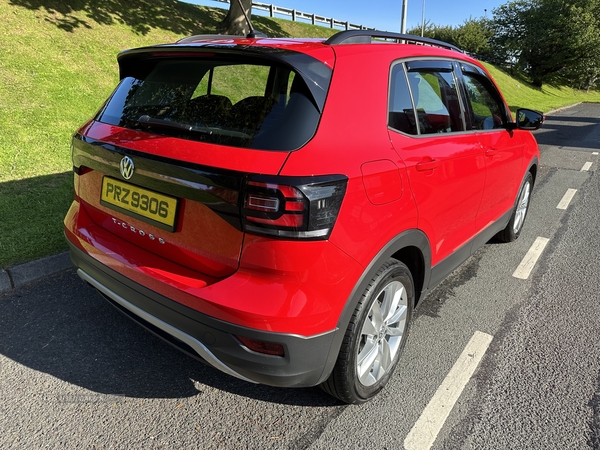 Volkswagen T-Cross ESTATE in Down