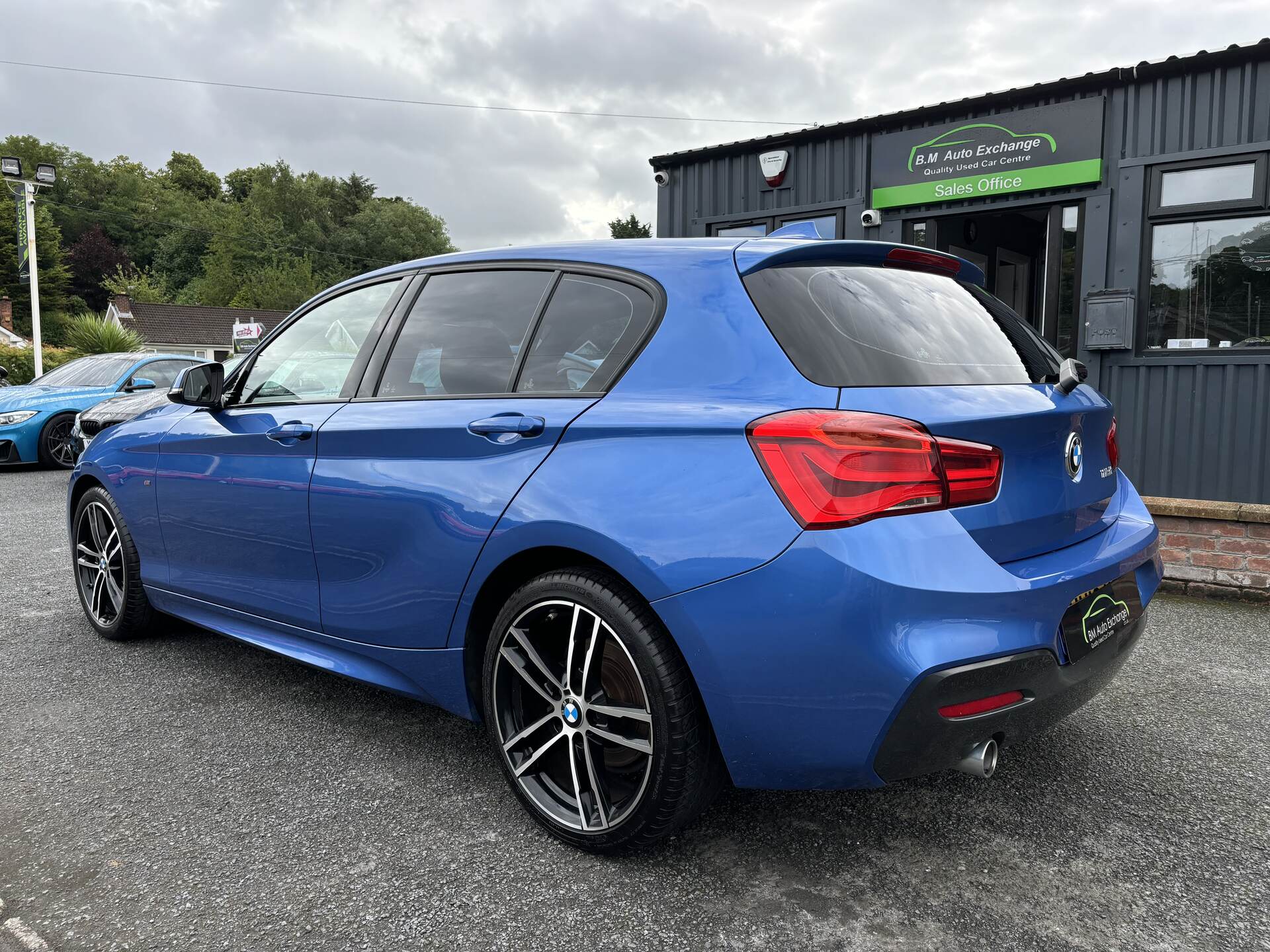 BMW 1 Series DIESEL HATCHBACK in Down