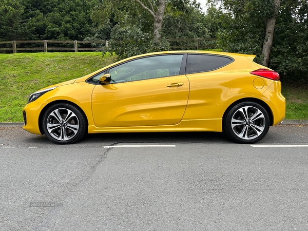 Kia Pro Ceed HATCHBACK in Down