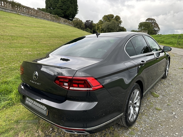 Volkswagen Passat DIESEL SALOON in Down