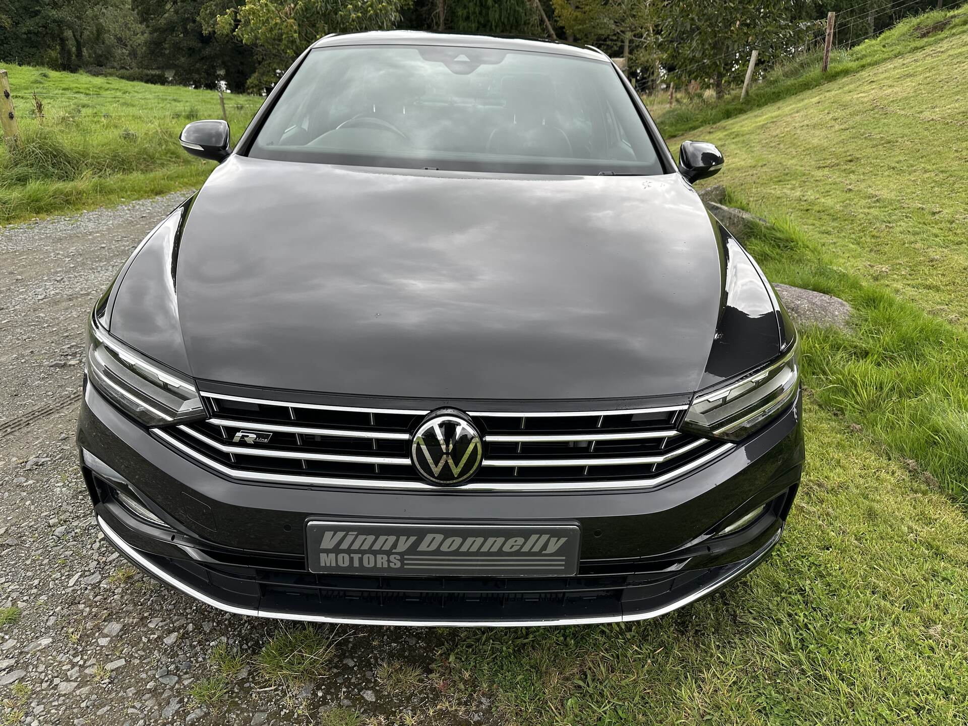 Volkswagen Passat DIESEL SALOON in Down