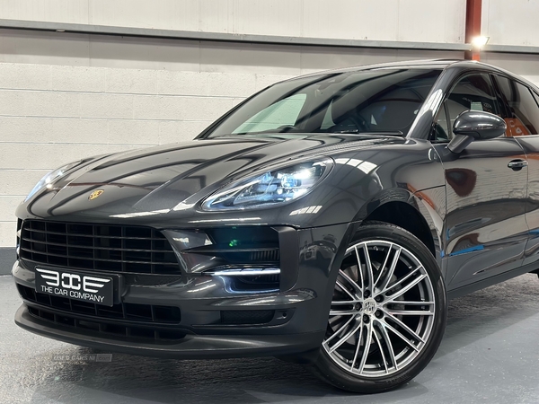 Porsche Macan ESTATE in Antrim