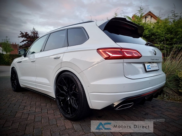 Volkswagen Touareg 3.0 V6 TDI 4Motion Black Edition 5dr Tip Auto in Derry / Londonderry