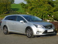 Toyota Avensis 2.0 D4D TR ESTATE in Down