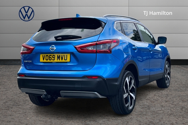 Nissan Qashqai 1.3 DIG-T Tekna Euro 6 (s/s) 5dr in Tyrone