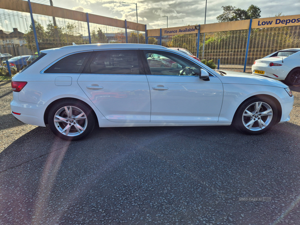 Audi A4 DIESEL AVANT in Antrim