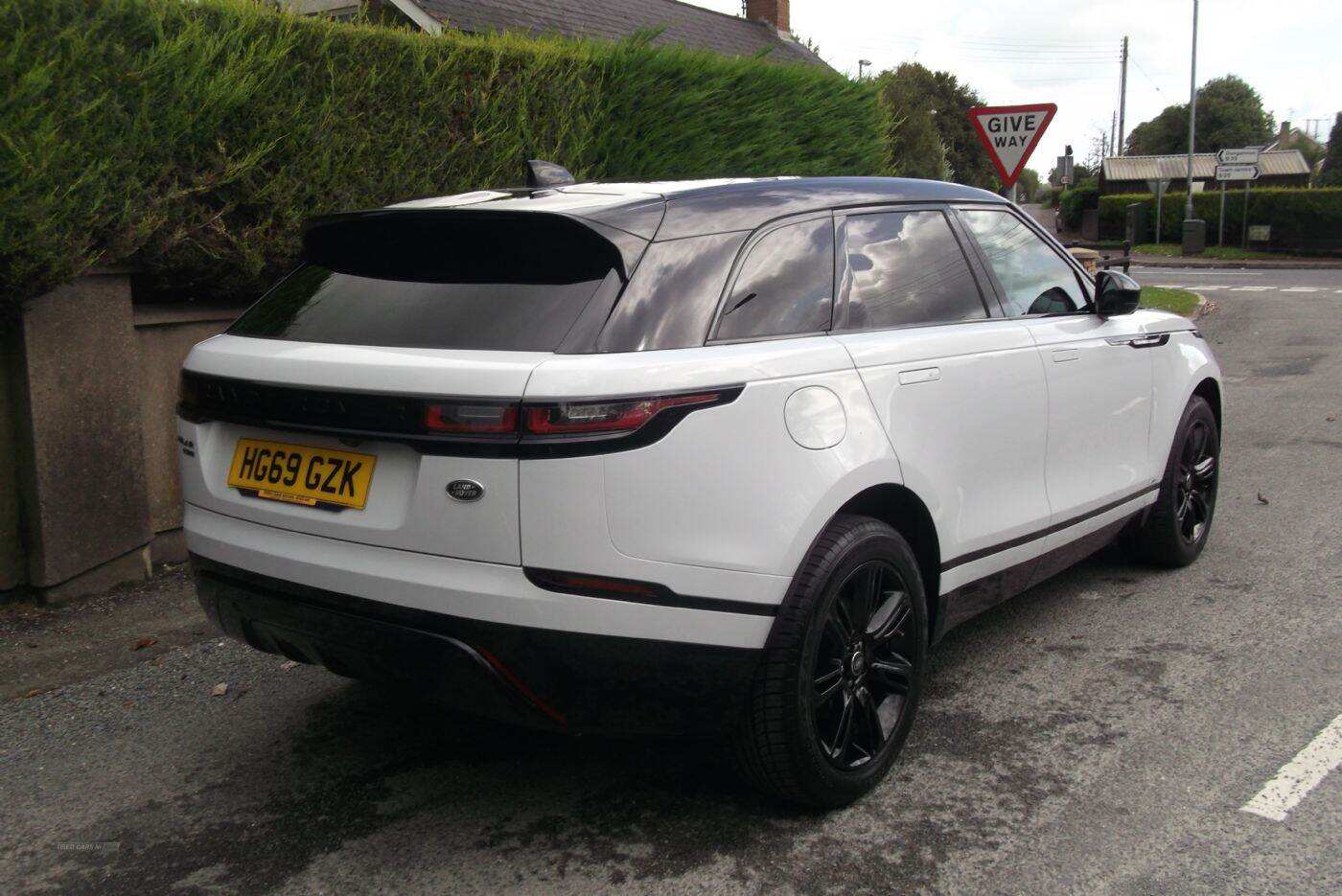 2019 Land Rover Range Rover Velar R-Dynamic S