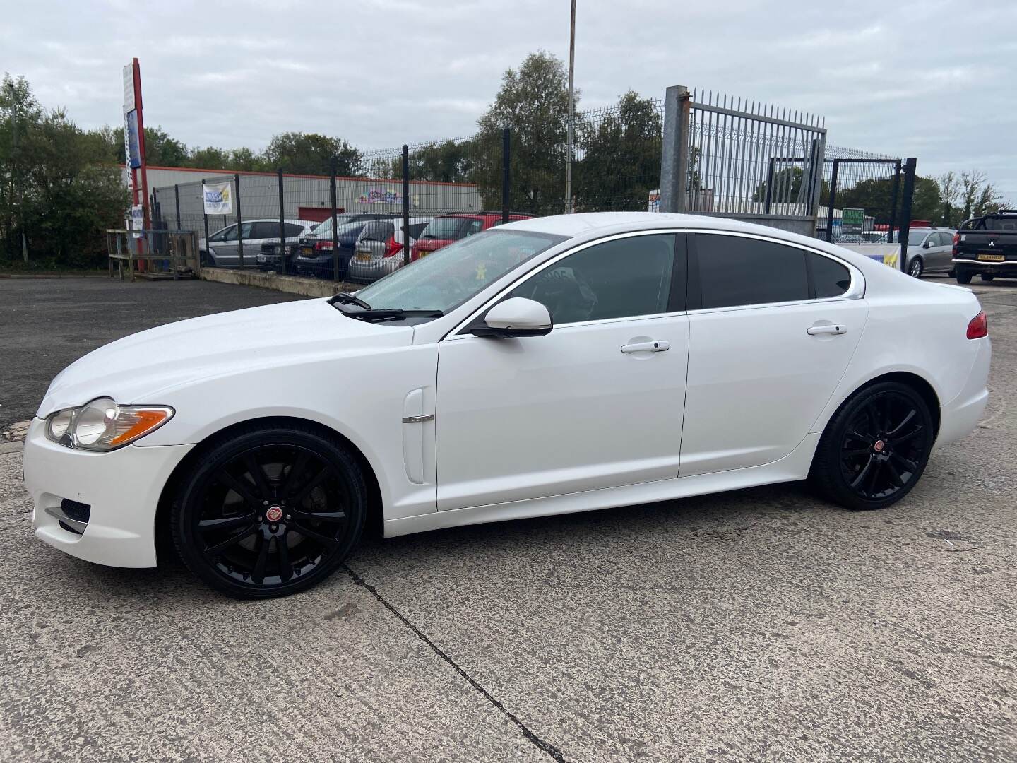 Jaguar XF DIESEL SALOON in Antrim