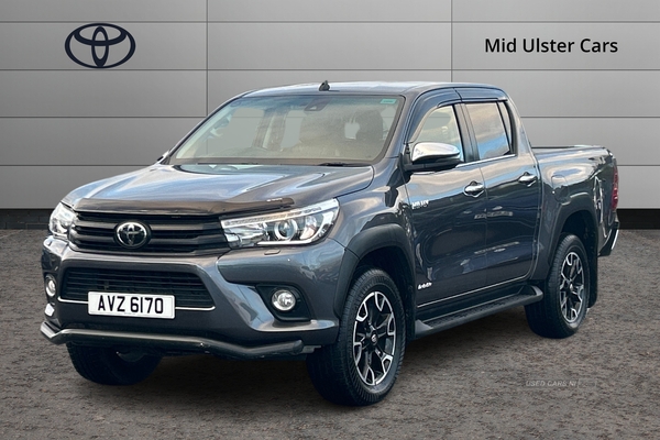 Toyota Hilux 2.4 D-4D Invincible 4WD Euro 6 (s/s) 4dr (TSS) in Tyrone