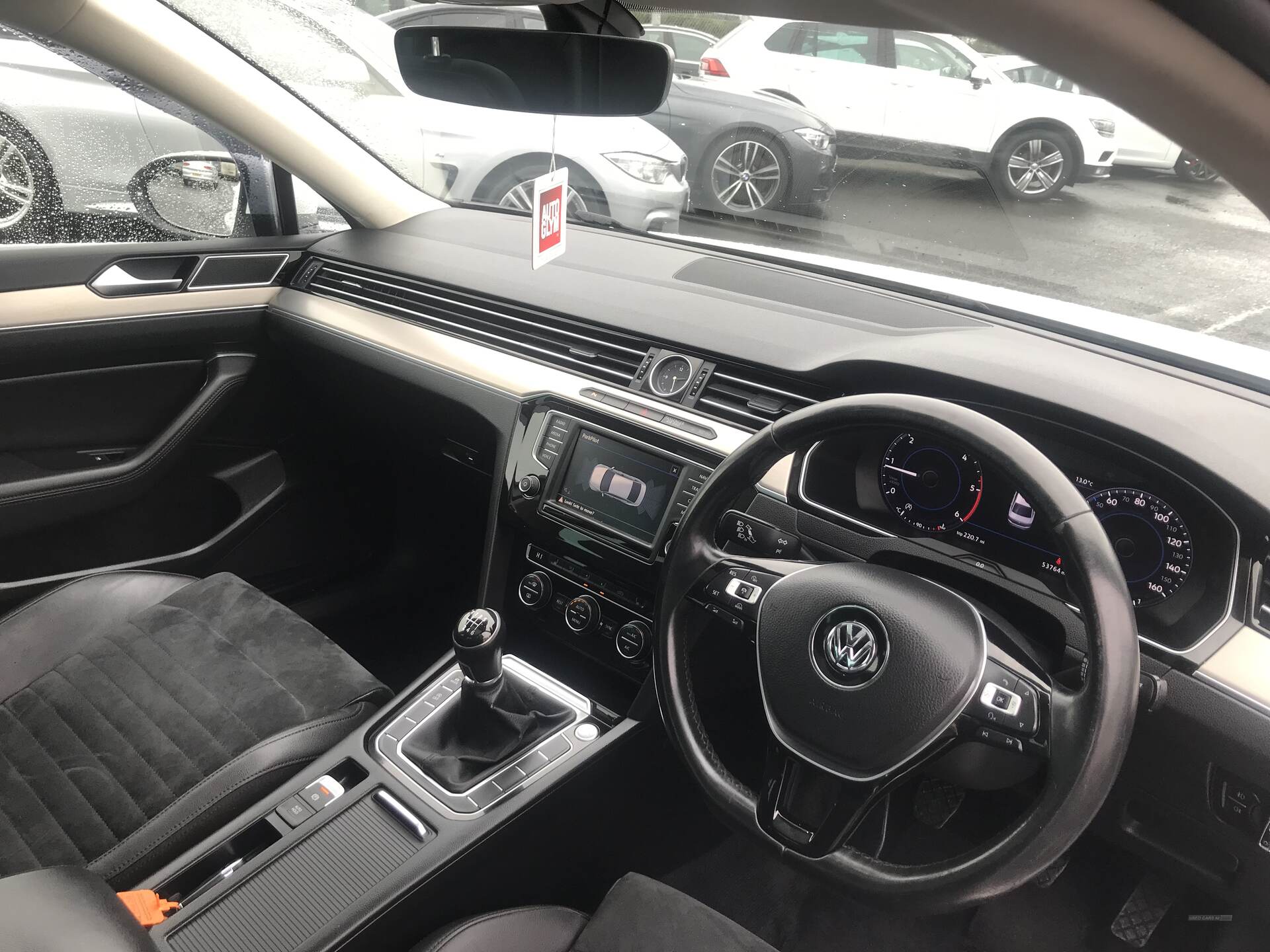 Volkswagen Passat DIESEL SALOON in Antrim