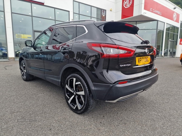 Nissan Qashqai 1.2 DIG-T Tekna Euro 6 (s/s) 5dr in Down