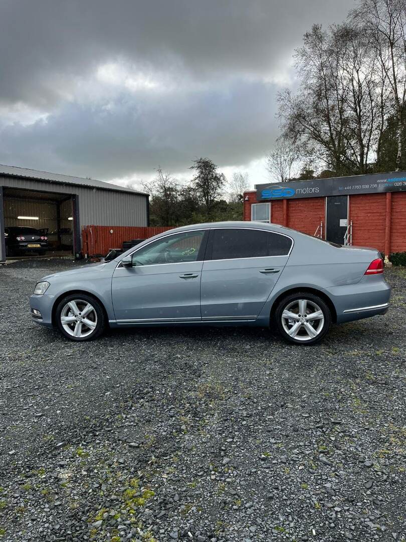 Mar 2011 Volkswagen Passat 2.0 TDI Bluemotion Tech SE 4dr
