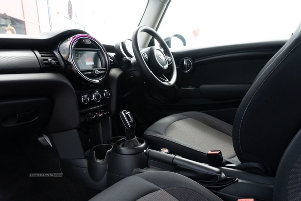 MINI Cooper 1.5 II 3dr Auto in Derry / Londonderry