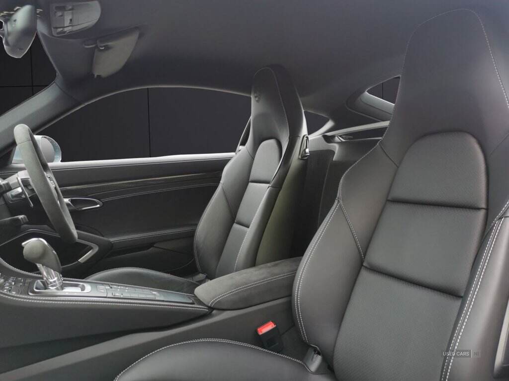 Aug 2023 Porsche 718 2.0 Style Edition 2dr PDK