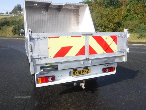 Renault Master MWB DIESEL FWD in Down