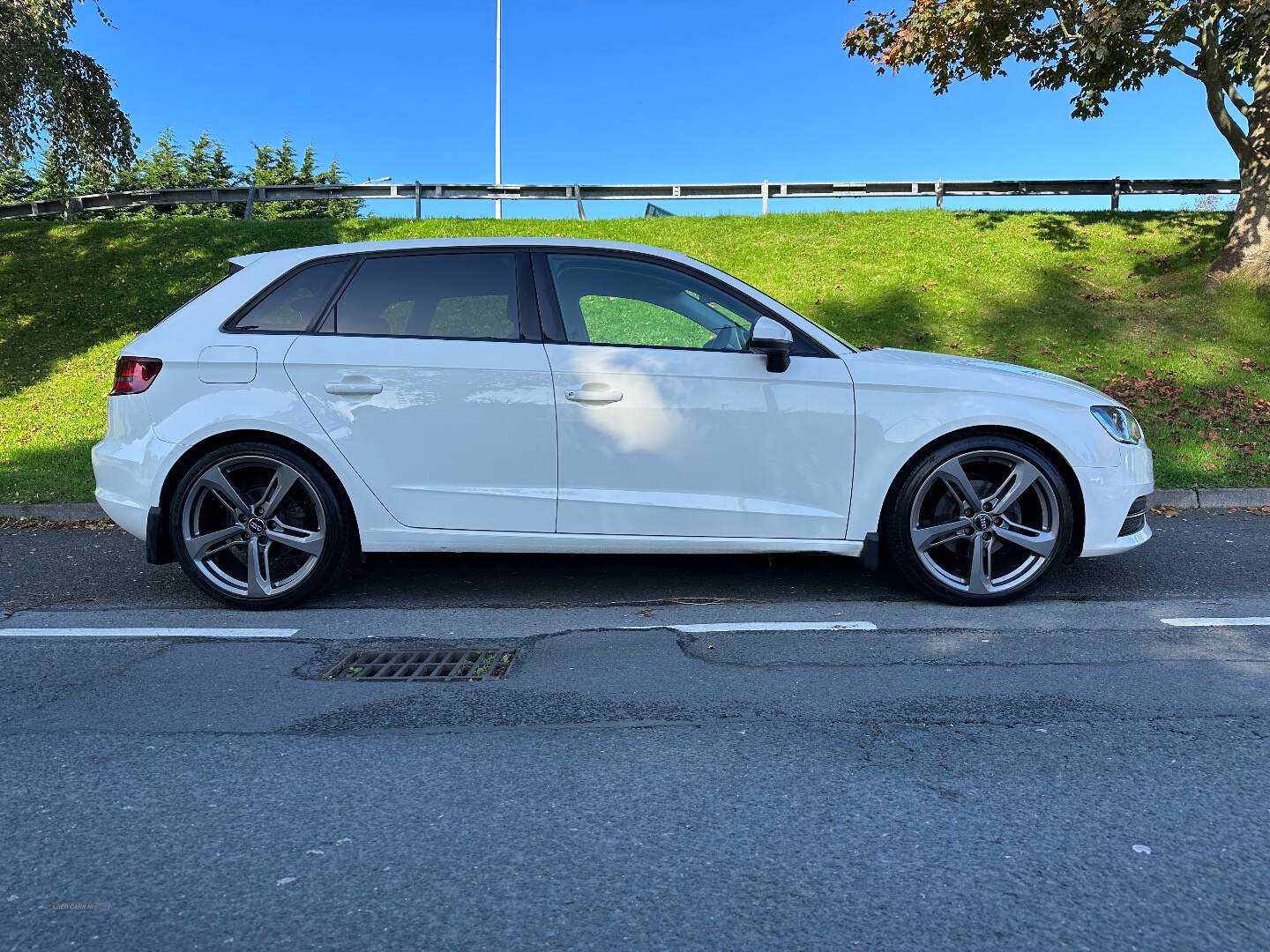 Audi A3 DIESEL SPORTBACK in Down