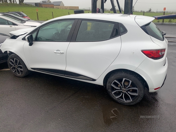 Renault Clio HATCHBACK in Derry / Londonderry
