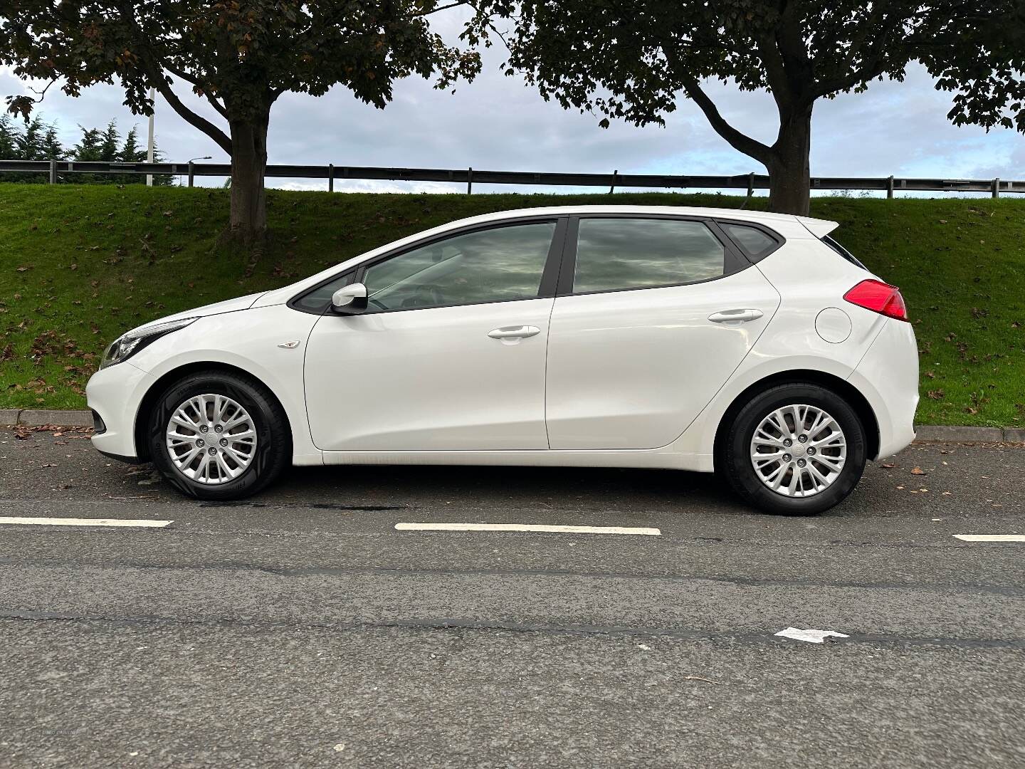 Kia Ceed DIESEL HATCHBACK in Down