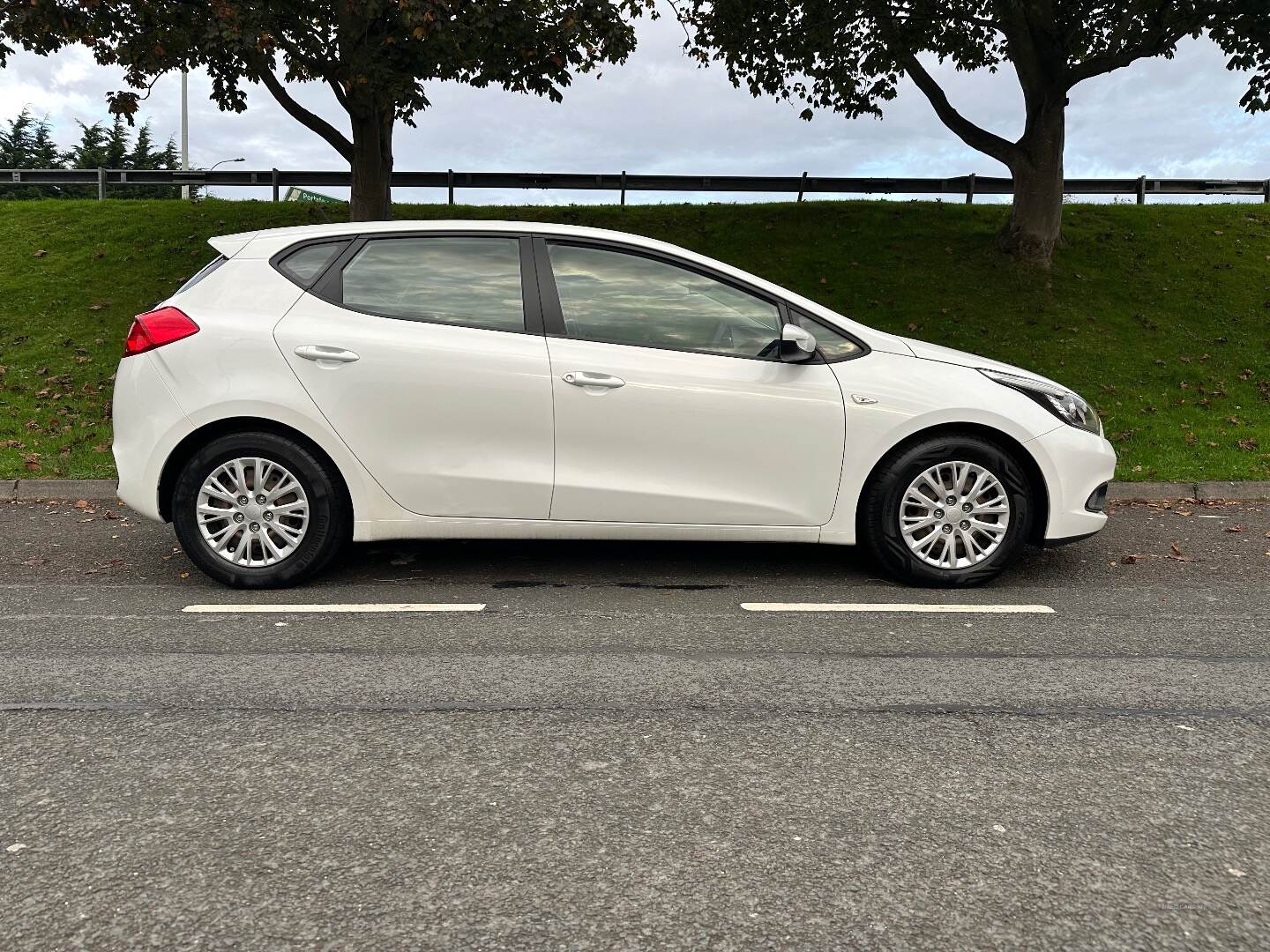 Kia Ceed DIESEL HATCHBACK in Down