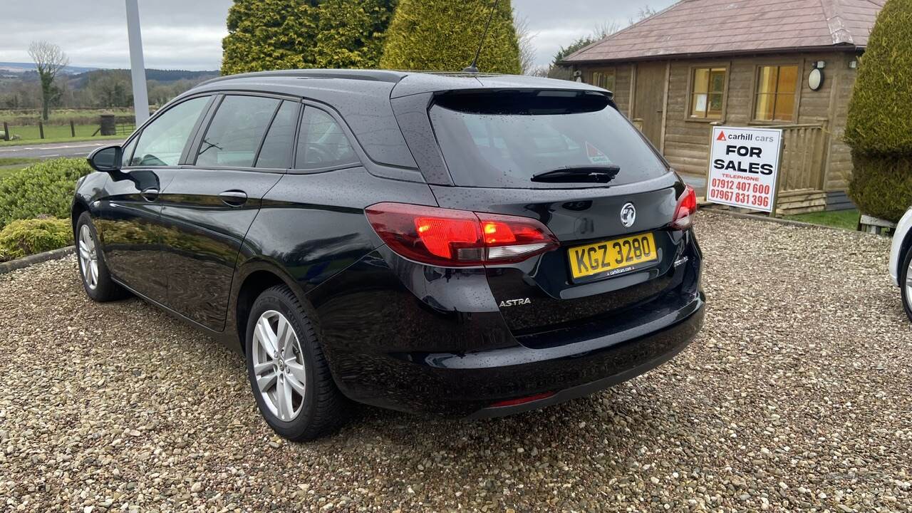 Vauxhall Astra DIESEL SPORTS TOURER in Derry / Londonderry