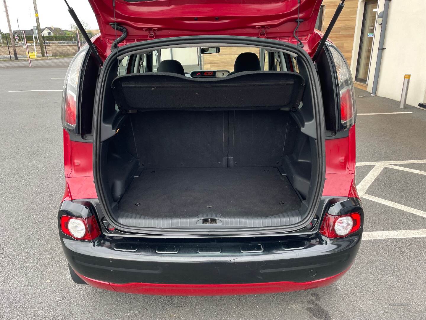 Citroen C3 Picasso DIESEL ESTATE in Antrim