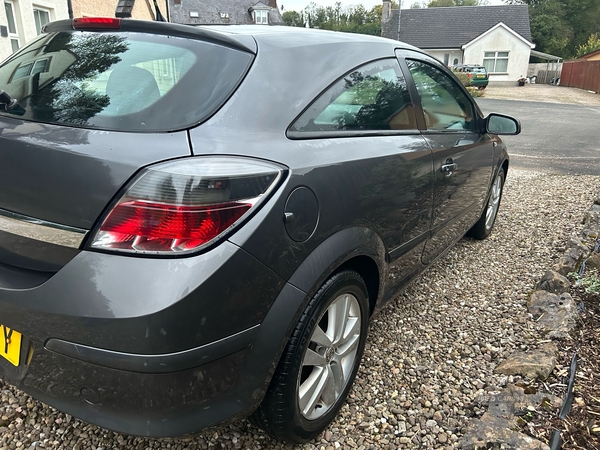 Vauxhall Astra 1.4i 16V SXi 3dr in Tyrone