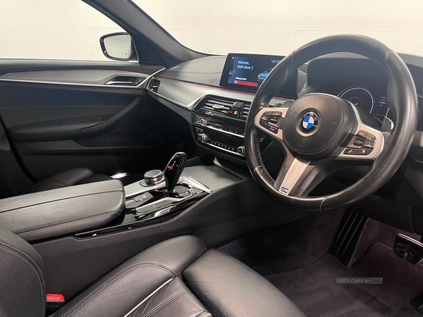 BMW 5 Series 2.0 520D M SPORT 4d 188 BHP full leather sports seats, sat nav in Down