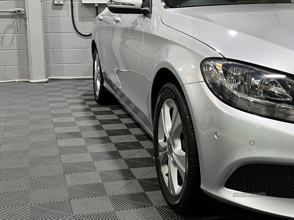 Mercedes-Benz C-Class 2.0 C200 SE Executive Edition G-Tronic+ Euro 6 (s/s) 5dr in Derry / Londonderry