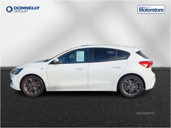 Ford Focus 1.0 EcoBoost 125 ST-Line 5dr in Fermanagh