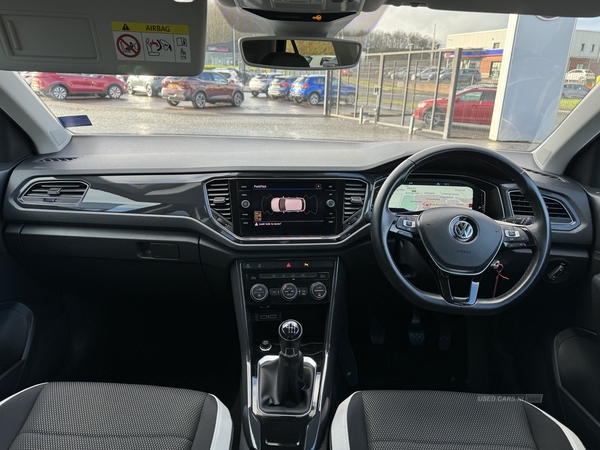 Volkswagen T-Roc Sel Tsi Evo SEL 1.5 TSi (150ps) in Derry / Londonderry