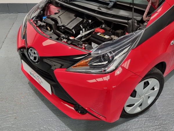 Toyota Aygo HATCHBACK in Antrim