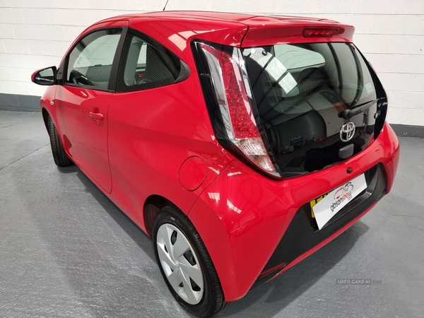 Toyota Aygo HATCHBACK in Antrim