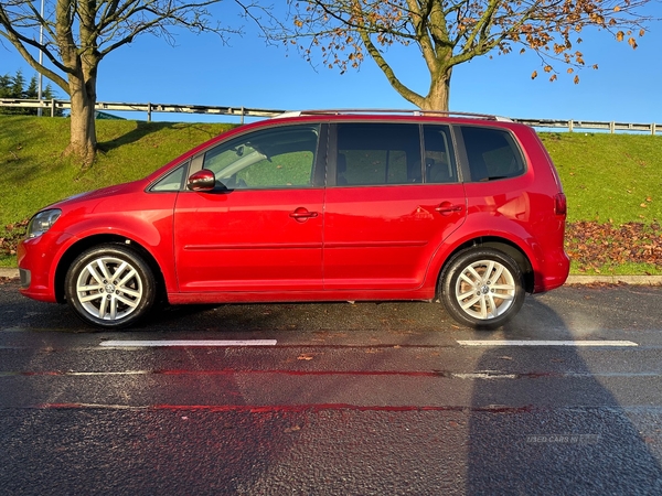 Volkswagen Touran DIESEL ESTATE in Down