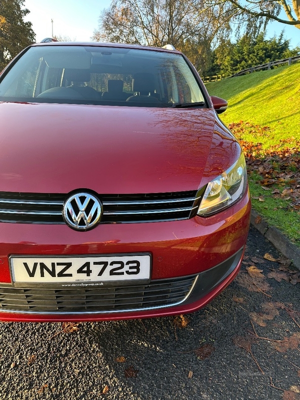 Volkswagen Touran DIESEL ESTATE in Down