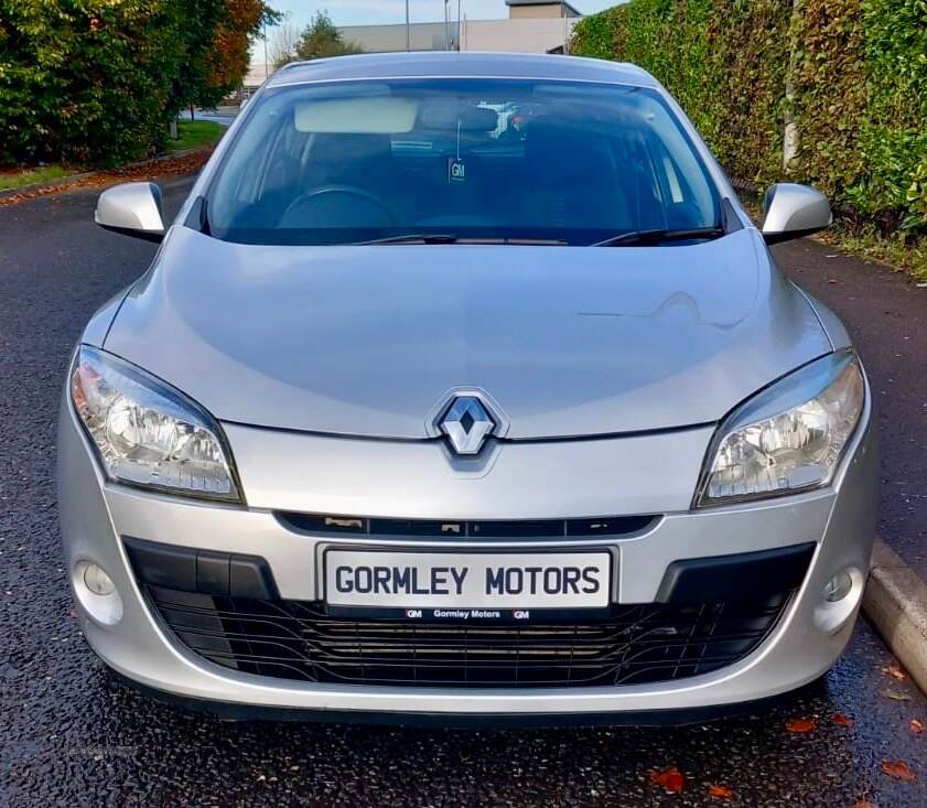 Renault Megane HATCHBACK SPECIAL EDITIONS in Tyrone