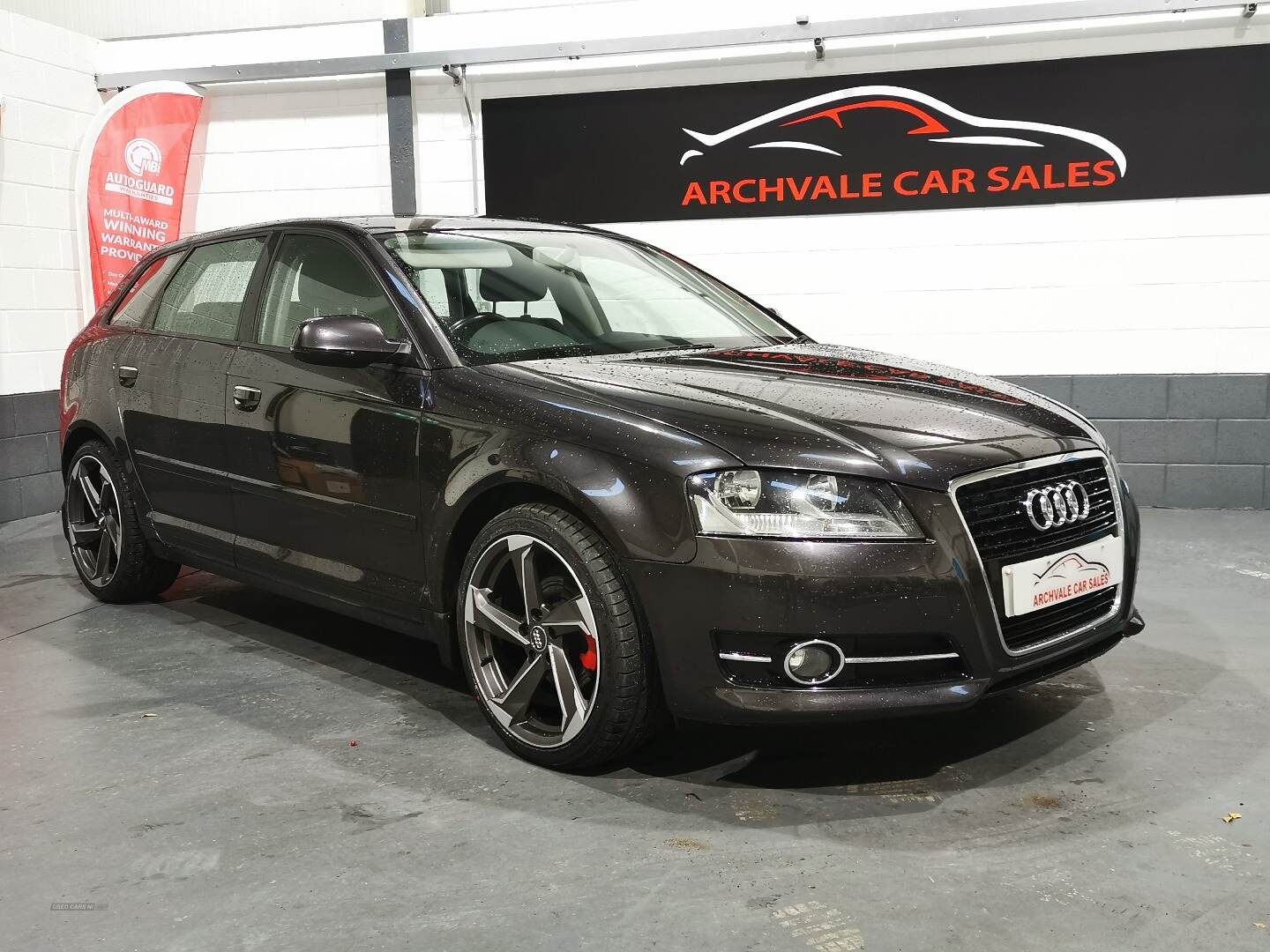 Audi A3 DIESEL SPORTBACK in Down