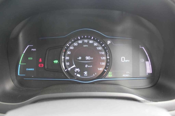 Hyundai Ioniq 1.6 GDi Hybrid Premium SE 5dr DCT in Down