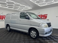 Toyota Hiace 2.5 280 D-4D RWD L1 H1 4dr in Tyrone